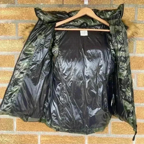 S13 by SAM. Snowcat Down Puffer Vest with Faux Fur Hood small - Picture 9 of 15